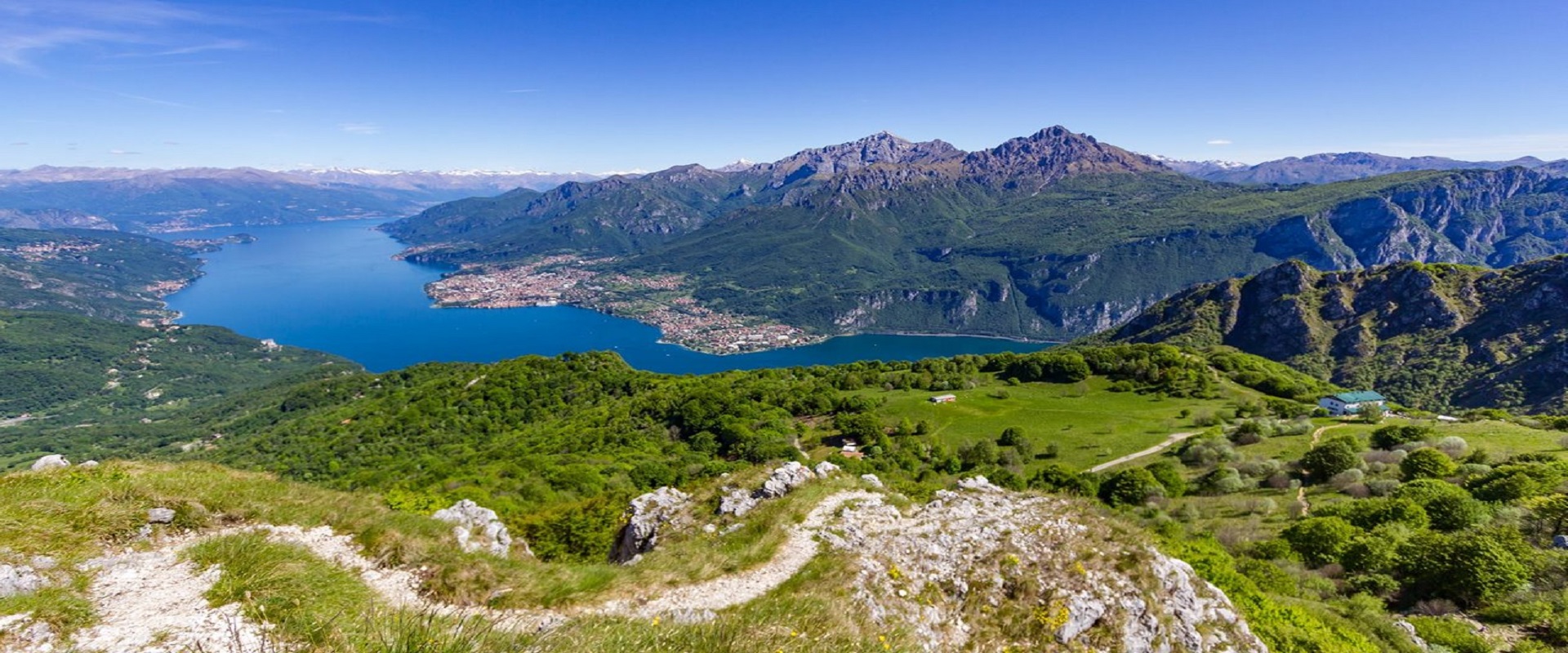 Escursione alpina ad anello Canzo-Rifugio SEV-Canzo
